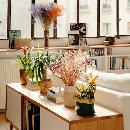 Sublime Loft Avec Verrieres Sur Le Canal St Martin