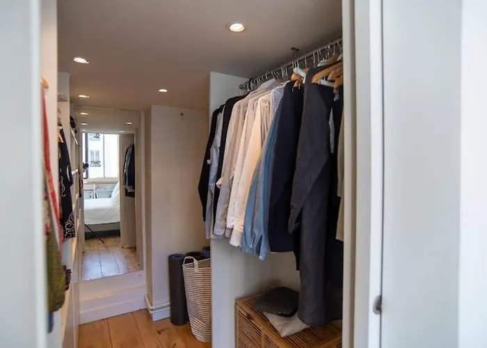 Sublime Loft Avec Verrieres Sur Le Canal St Martin شقة باريس